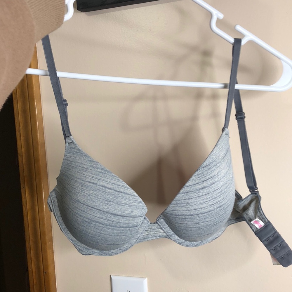 Victoria secret bra light grey